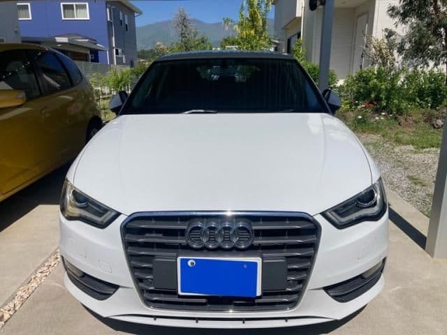 AUDI