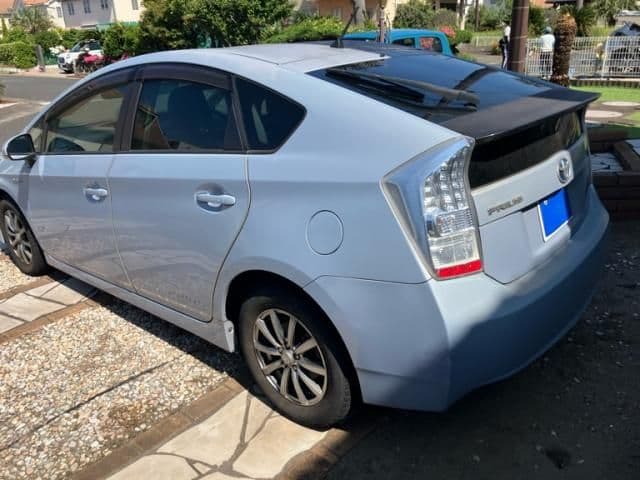 Car thumbnail 4