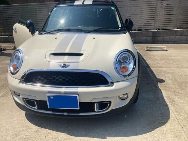 Car thumbnail 2