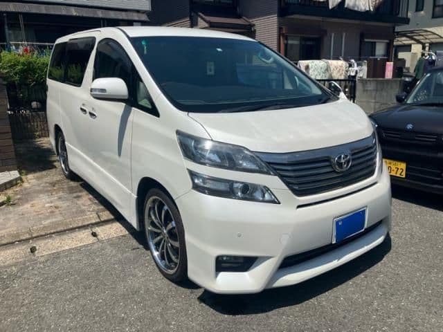 Car image 1