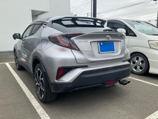 Car thumbnail 2