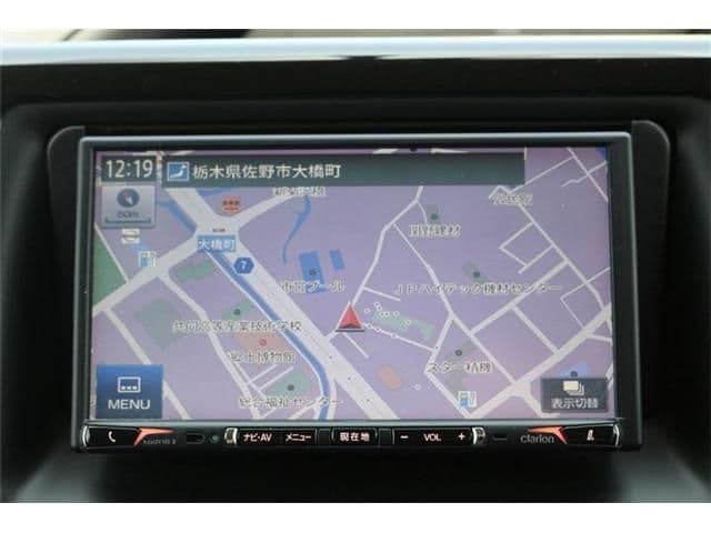 Car thumbnail 4