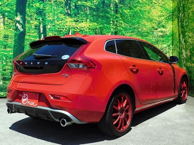 Car thumbnail 2