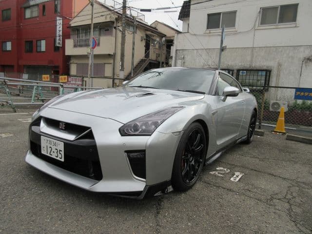 Car image 1
