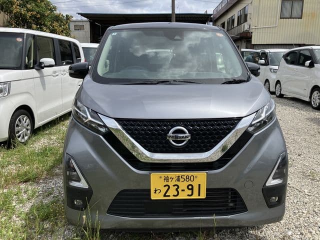Car thumbnail 4