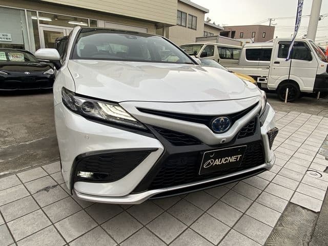Car image 1