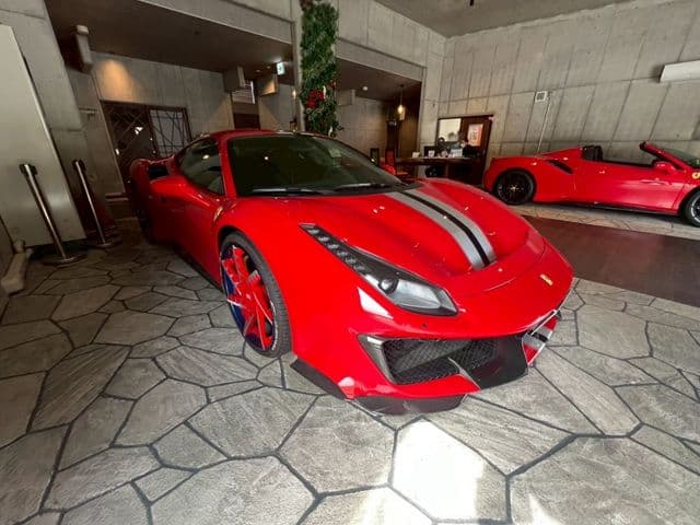 FERRARI