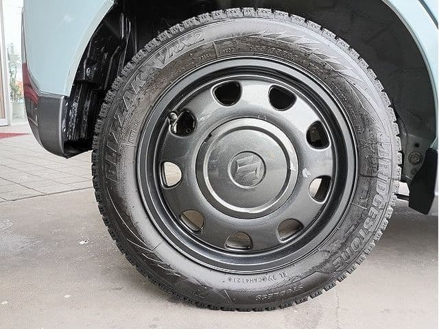 Car thumbnail 4
