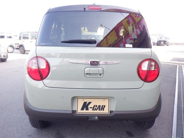 Car thumbnail 4