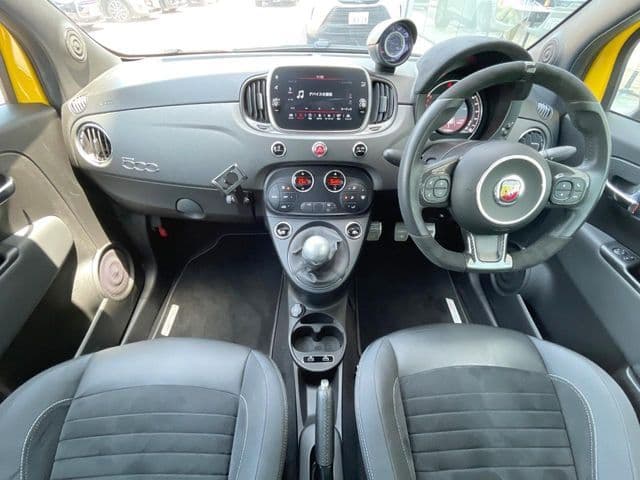 Car thumbnail 2
