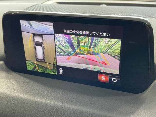 Car thumbnail 4