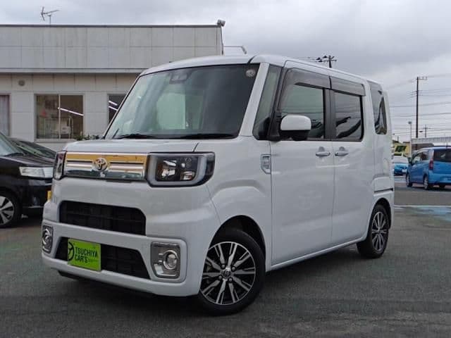 Car image 1