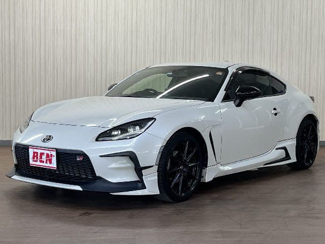 Car image 1