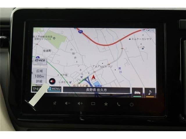 Car thumbnail 3
