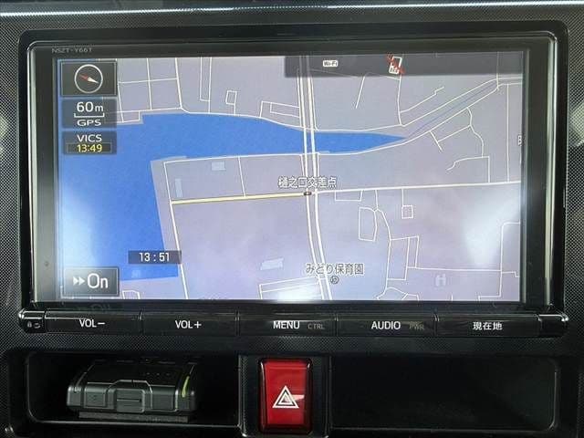 Car thumbnail 3