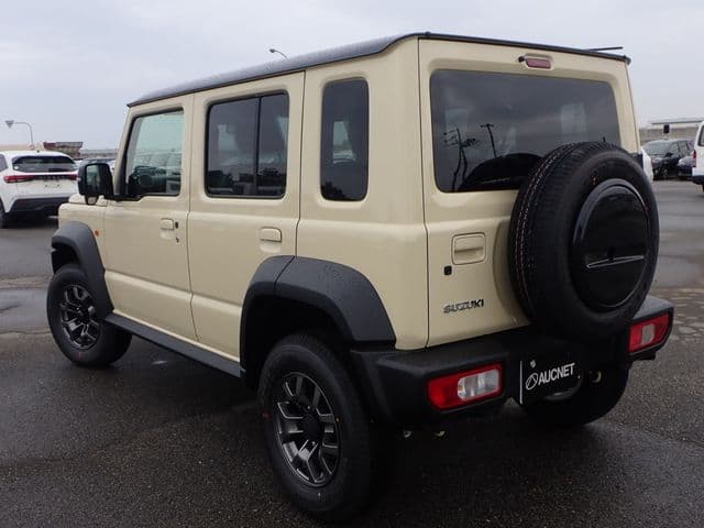 Car thumbnail 3
