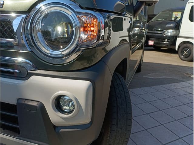 Car thumbnail 3