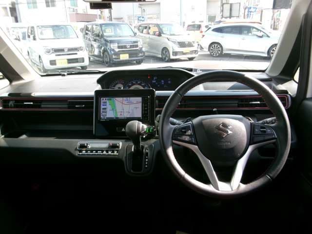 Car thumbnail 4