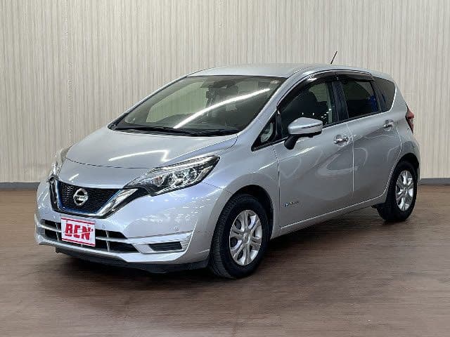 NISSAN