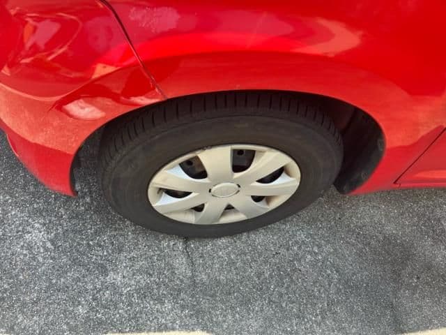 Car thumbnail 3