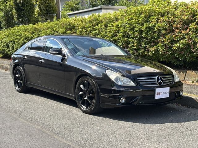 MERCEDES BENZ