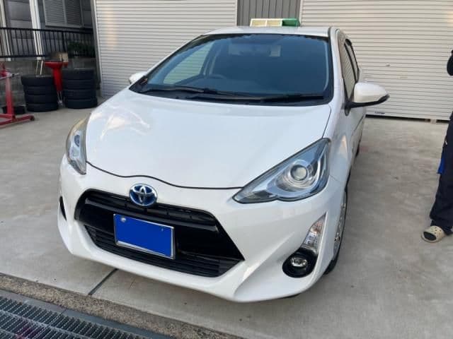 Car image 1