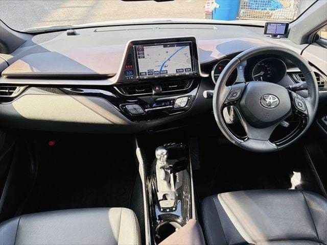 Car thumbnail 3