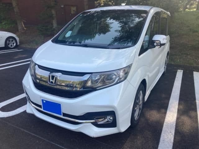 Car image 1