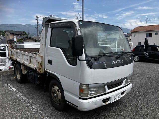 ISUZU