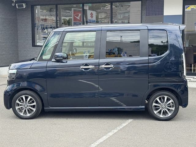 Car thumbnail 2