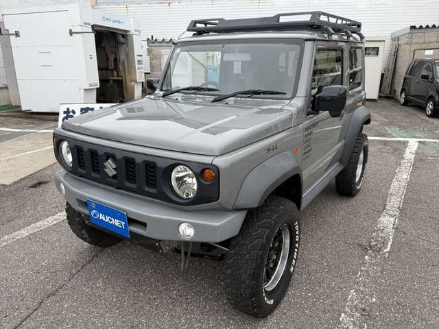 SUZUKI
