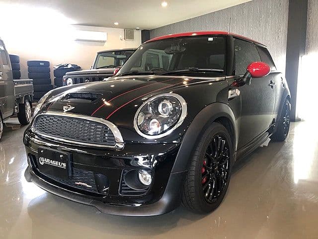 Car image 1