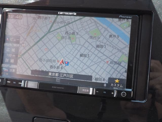 Car thumbnail 4