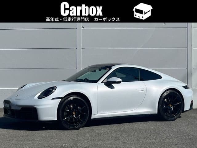 PORSCHE