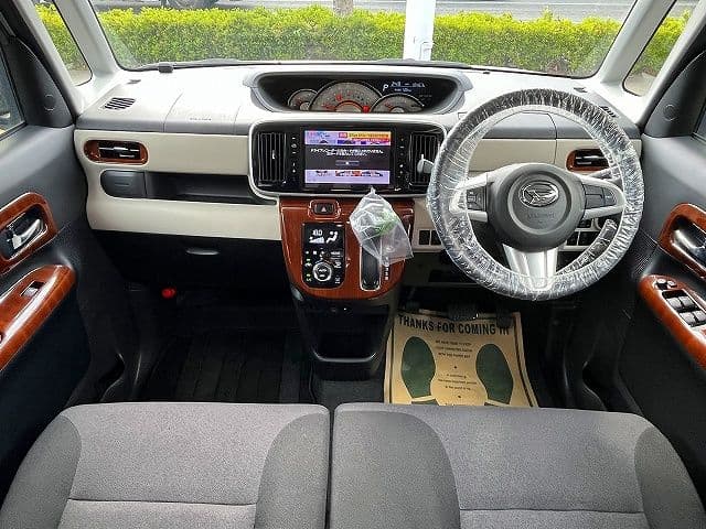Car thumbnail 2