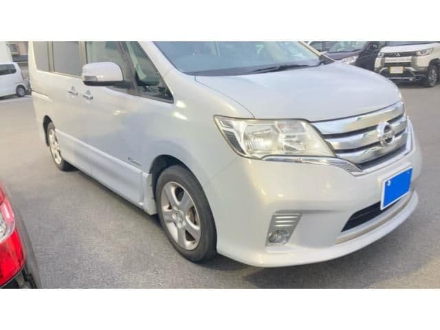 NISSAN
