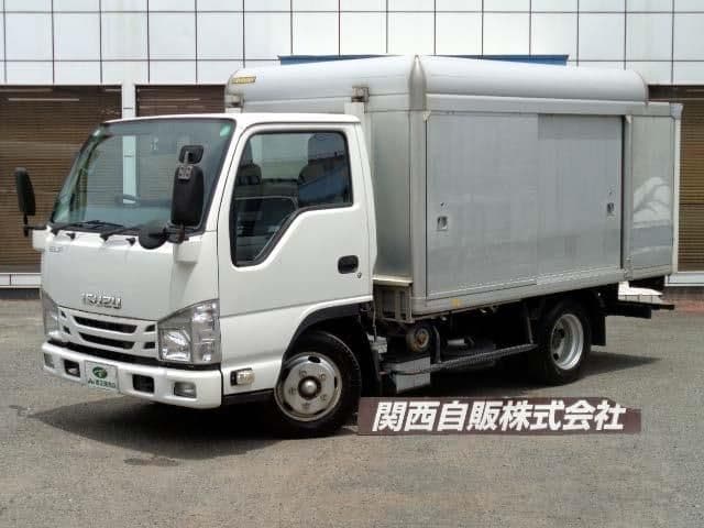 ISUZU