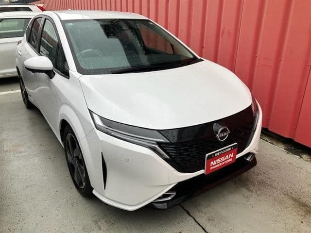 NISSAN