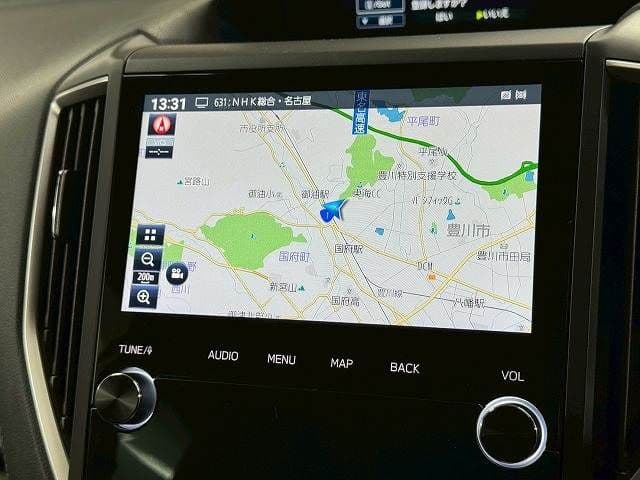 Car thumbnail 3