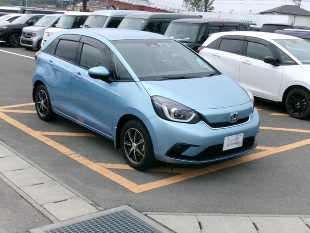 Car thumbnail 3