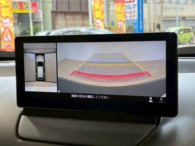 Car thumbnail 4