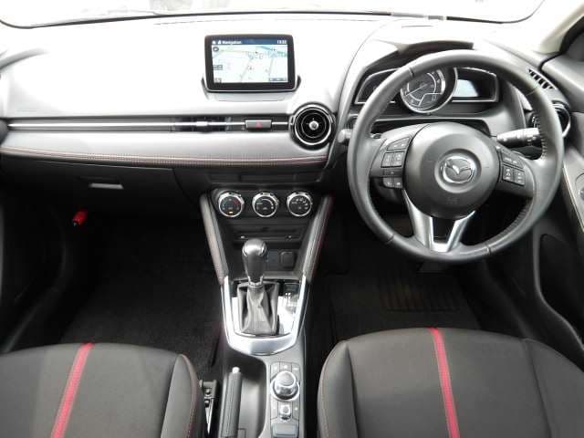 Car thumbnail 3