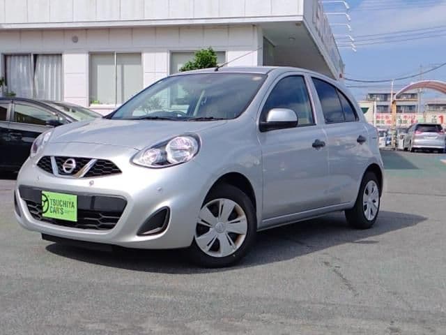 NISSAN