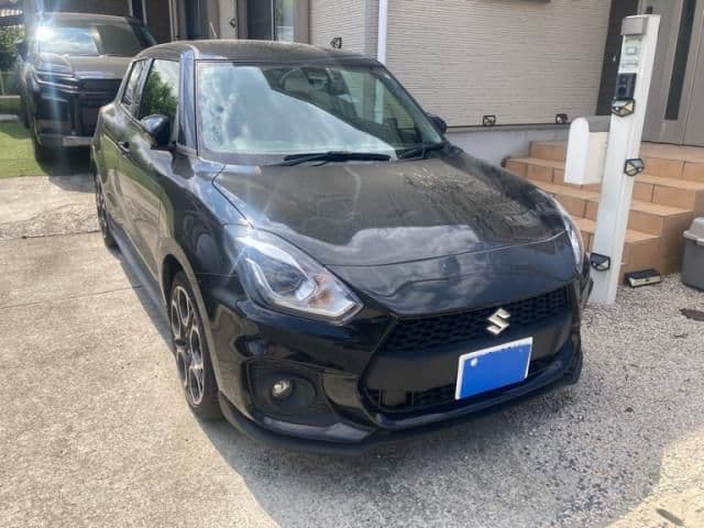 Car image 1
