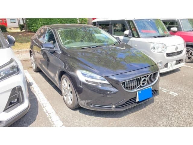 VOLVO