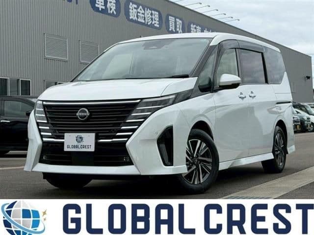 NISSAN