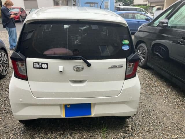 Car thumbnail 2