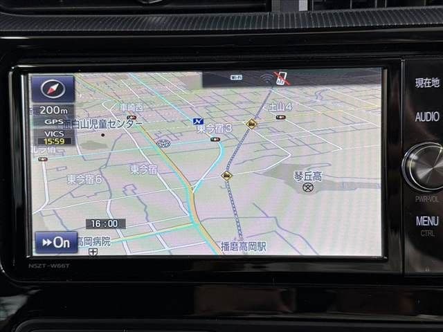 Car thumbnail 3