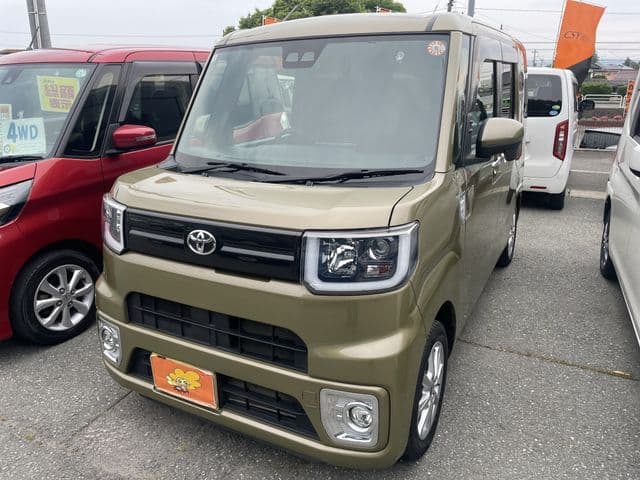 Car image 1