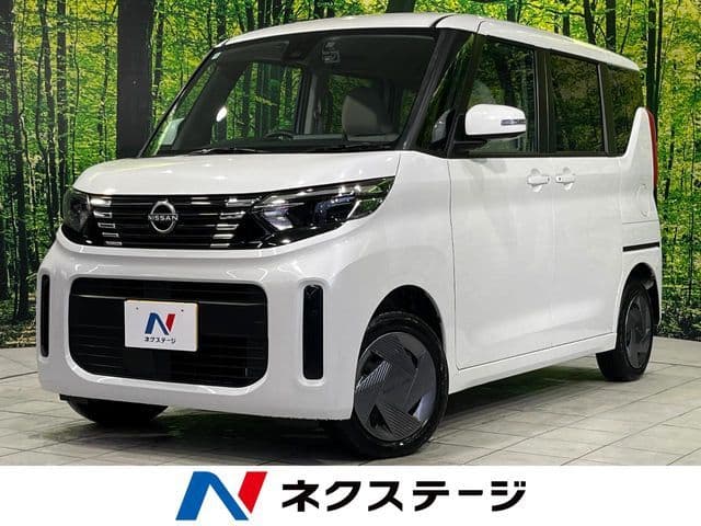 NISSAN